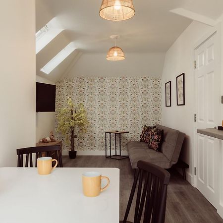 Lowbell House London Colney Екстер'єр фото